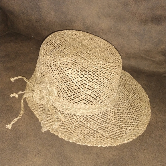 Cute Summer Wicker Style Hat NWOT 👒 - Picture 3 of 10